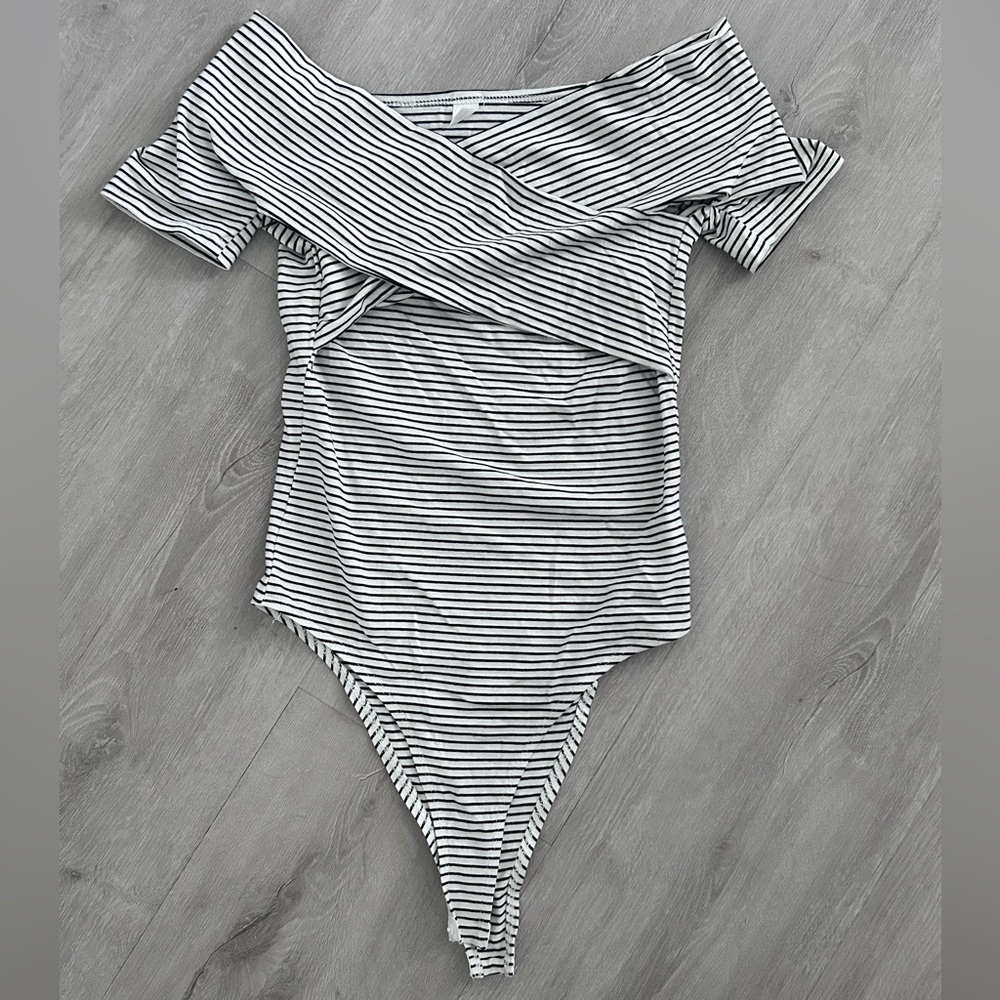 Criss Cross Striped Wrap Off The Shoulder Bodysuit
